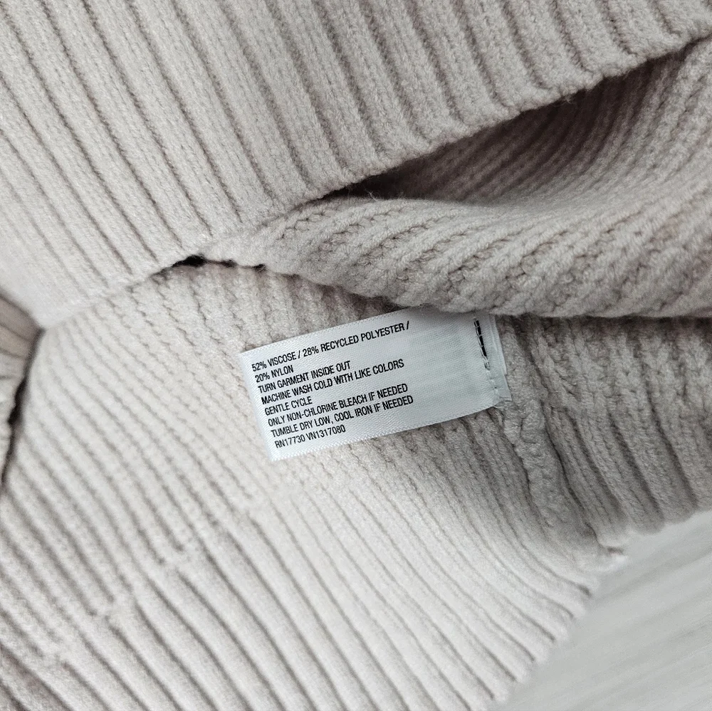 Cream  Hoodie Sweater Sz S - Picture 2 of 7